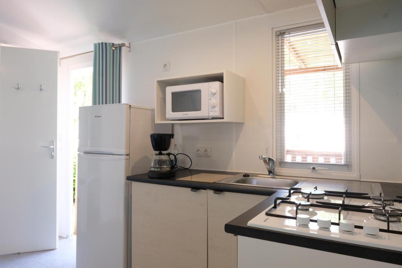 Happy Camp Mobile Homes In Camping Village La Masseria Gallipoli Εξωτερικό φωτογραφία